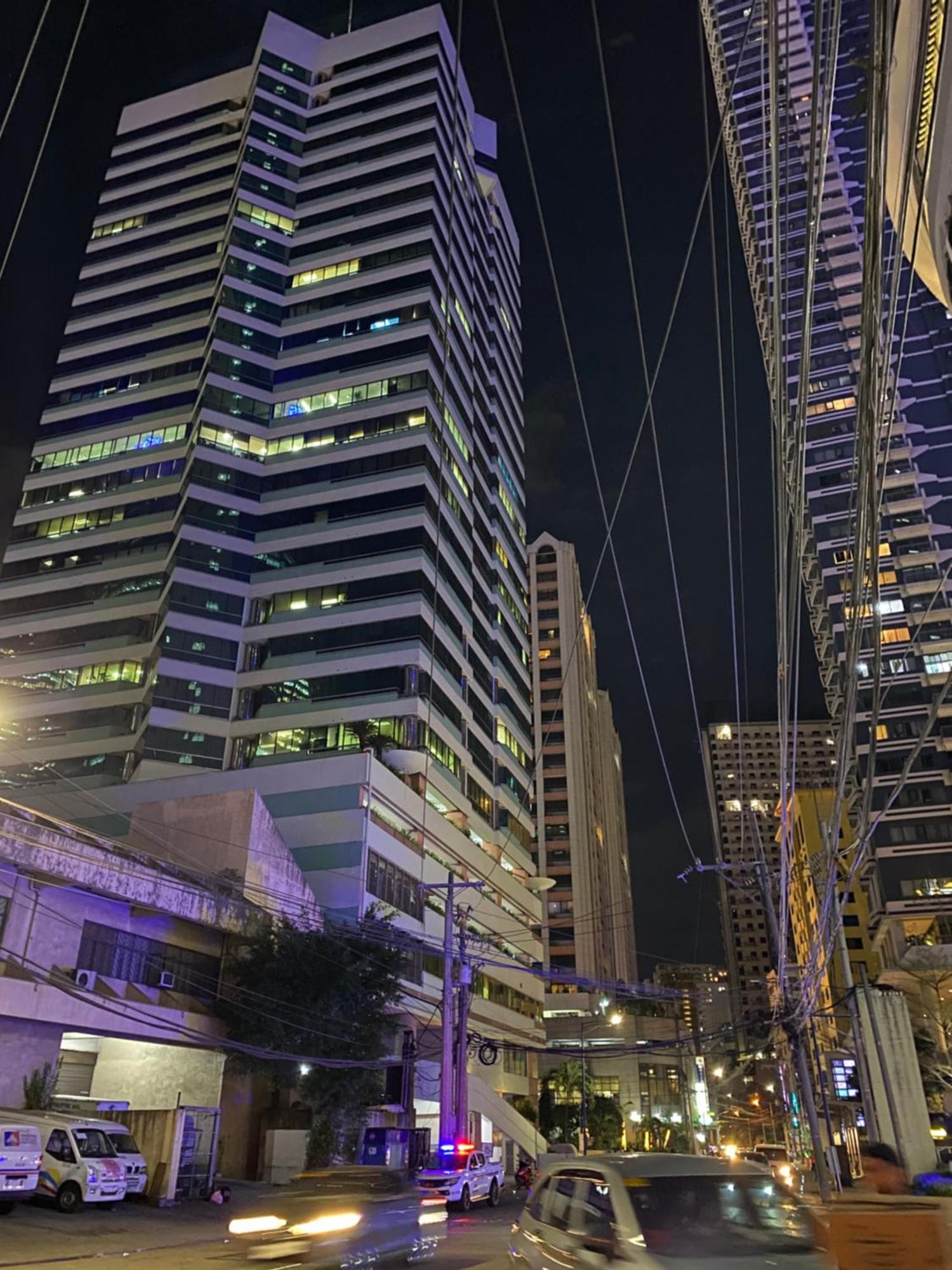 Frost At Air Residences Makati Manila Kültér fotó